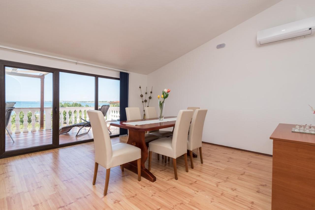 Apartment Astoria Zaton  Exteriör bild